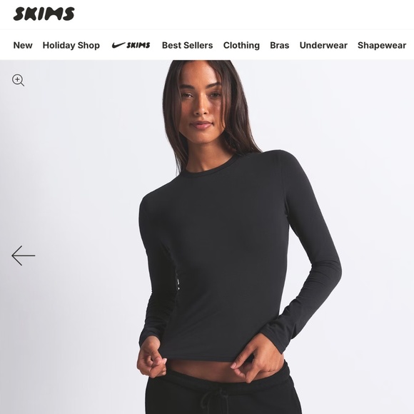 *new* SKIMS cotton jersey long sleeve t-shirt - black ('soot'), size XS - Picture 1 of 9